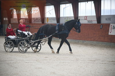 oldenborg kåring 2020
hingste løsspringning,under rytter
Nøgleord: asterix;anne-line lund