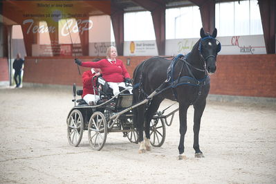 oldenborg kåring 2020
hingste løsspringning,under rytter
Nøgleord: asterix;anne-line lund