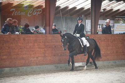 oldenborg kåring 2020
hingste løsspringning,under rytter
Nøgleord: alonso fjellerup