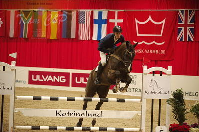 Dansk varmblod hingstekåring.
unghestemesterskab spring
Nøgleord: adam sparlund olesen;louisiana h