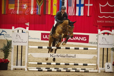 Dansk varmblod hingstekåring.
unghestemesterskab spring
Nøgleord: alexander lundggard kjeldsen;oklahoma h