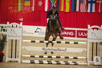 Dansk varmblod hingstekåring.
unghestemesterskab spring
Nøgleord: christian tang;aagaardens balluchi