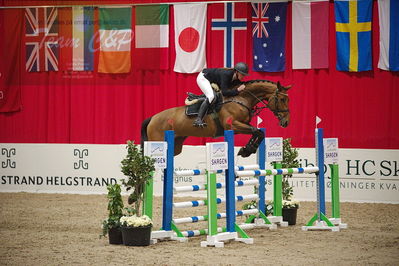 Dansk varmblod hingstekåring.
unghestemesterskab spring
Nøgleord: gitte dahl;caligraf dwb