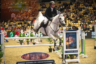 Dansk varmblod hingstekåring.
Stutteri Ask 145cm
Nøgleord: henrik sosath;casino berlin old