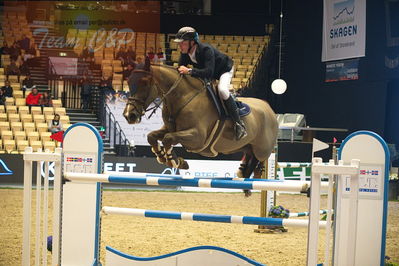 Dansk varmblod hingstekåring.
Stutteri Ask 145cm
Nøgleord: morten bennetsen;carlisco m
