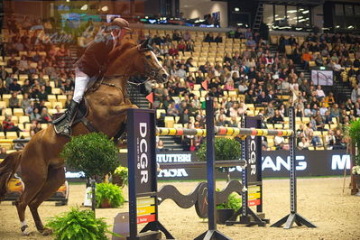 Dansk varmblod hingstekåring.
Skibby hc big tour 150cm
Nøgleord: henrik sosath;lady lordana old