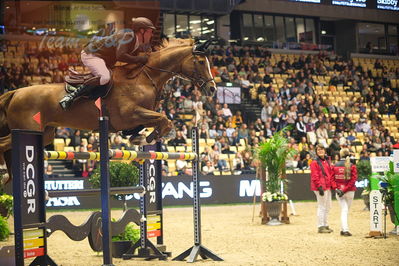 Dansk varmblod hingstekåring.
Skibby hc big tour 150cm
Nøgleord: henrik sosath;lady lordana old