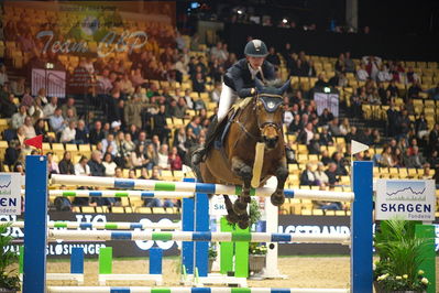 Dansk varmblod hingstekåring.
Skibby hc big tour 150cm
Nøgleord: viktor edvinsson;joga