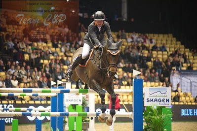 Dansk varmblod hingstekåring.
Skibby hc big tour 150cm
Nøgleord: phillip rüping;continental blue