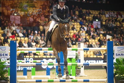 Dansk varmblod hingstekåring.
Skibby hc big tour 150cm
Nøgleord: kevin beerse;fenia