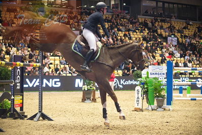 Dansk varmblod hingstekåring.
Skibby hc big tour 150cm
Nøgleord: mel thijssen;gaudi