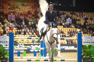 Dansk varmblod hingstekåring.
Skibby hc big tour 150cm
Nøgleord: carsten-otto nagel;l&#039;esperance 2