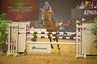 Dansk varmblod hingstekåring.
galashow-kustumespringnin
Nøgleord: rebekka lie hafskjold;chila