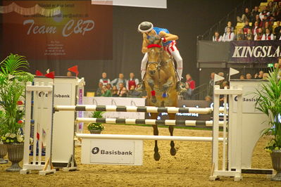 Dansk varmblod hingstekåring.
galashow-kustumespringnin
Nøgleord: adam sparlund olesen;destany