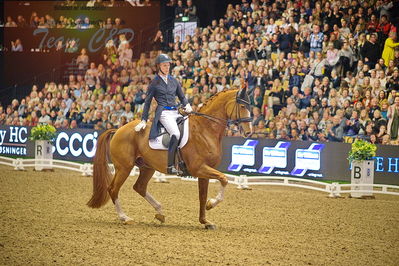Dansk varmblod hingstekåring.
grandprix special 5
Nøgleord: daniel bachmann andersen;blue hors zepter