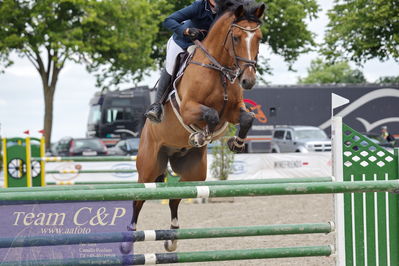 Landsstævne spring
mb1
Nøgleord: tina lund;balou's cento z