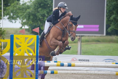 Landsstævne spring
La1  115cm
Nøgleord: malou houmark hansen;hope f