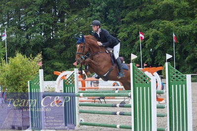 Landsstævne spring
La1  115cm
Nøgleord: konstantin deeken künnemann;annie j (lina)