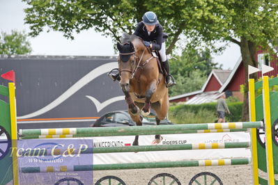 Landsstævne spring
la2  120cm
Nøgleord: pernille stribolt;airborn