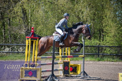 C Stævne spring
Nøgleord: josefine clasen;kidane des terdrix