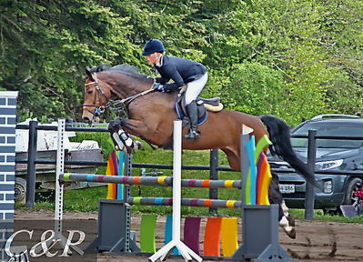 C-stævne spring
Lb1 105cm
Nøgleord: rikke alsing;kamar's calida