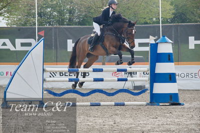 c-stævne spring hest
lb1 105cm
Nøgleord: nikoline lenshøj poulsen;coolmeen diamind arezzo