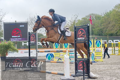 c-stævne spring hest
lb1 105cm
Nøgleord: emma pietta schou;de semilly z