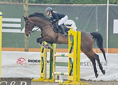 c-stævne spring hest
lb1 105cm
Nøgleord: julia henriksen;4 ever la-dia