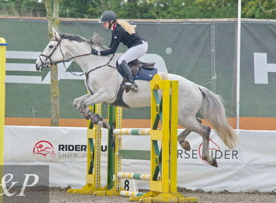 c-stævne spring hest
lb1 105cm
Nøgleord: sarah sofie lundgreen;cassin-stella colman