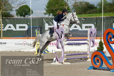 c-stævne spring
mb1 125cm
Nøgleord: christine tvedskov bille;chuck norris
