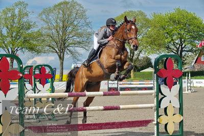 c-stævne spring
mb1 125cm
Nøgleord: simone  hansen scherff;søndervangs mathilde