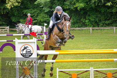 Bstævne spring
mb1 125cm
Nøgleord: anastazia hoffmann;ittica