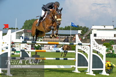 Showjumping
Kval till Derby CSI3 Table A (238.2.1) 1.40m
Nøgleord: søren pedersen;tailormade conthargos son ps