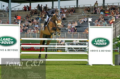 Showjumping
Kval till Derby CSI3 Table A (238.2.1) 1.40m
Nøgleord: søren pedersen;tailormade conthargos son ps