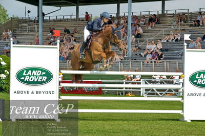 Showjumping
Kval till Derby CSI3 Table A (238.2.1) 1.40m
Nøgleord: alexa stais;carl-heinz b