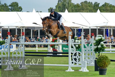 Showjumping
Kval till GP CSI3 Table A (238.2.1) 1.45m
Nøgleord: douglas lindelöv;chavira