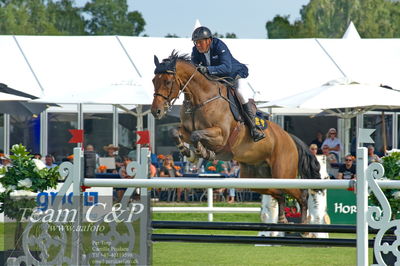 Showjumping
Kval till GP CSI3 Table A (238.2.1) 1.45m
Nøgleord: jens fredricson;markan cosmopolit