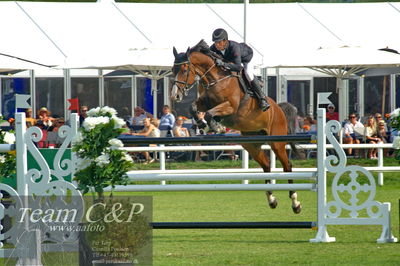 Showjumping
Kval till GP CSI3 Table A (238.2.1) 1.45m
Nøgleord: juri sukolovski;cajza cavat