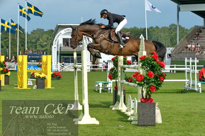 Showjumping
Kval till GP CSI3 Table A (238.2.1) 1.45m
Nøgleord: helena lundbäck;sportman