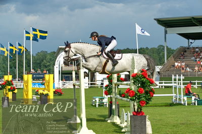 Showjumping
Kval till GP CSI3 Table A (238.2.1) 1.45m
Nøgleord: dina bach sigmundsen;favorit girl