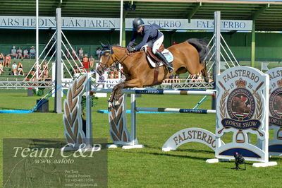 Showjumping
CSI3 Table A (238.2.1) 1.45m
Nøgleord: therese søhol henriksen;cyclone l'epivent