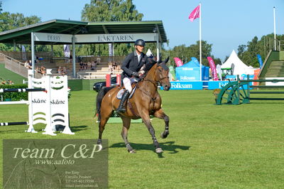 Showjumping
CSI3 Table A (238.2.1) 1.45m
Nøgleord: guy jonqueres d'oriola;coco star des gy
