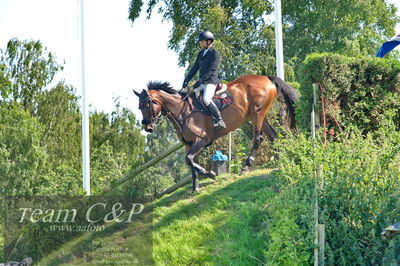 Showjumping
Derby CSI3 Table A (238.2.2) 1.50m
Nøgleord: jacob hellström;caliban h