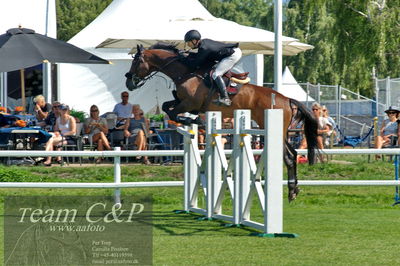 Showjumping
Derby CSI3 Table A (238.2.2) 1.50m
Nøgleord: jacob hellström;caliban h