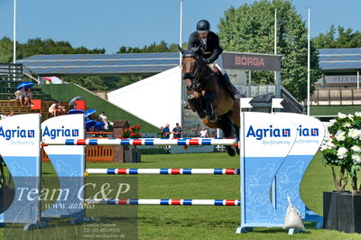 Showjumping
Derby CSI3 Table A (238.2.2) 1.50m
Nøgleord: jacob hellström;caliban h