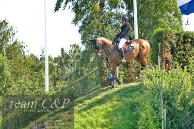 Showjumping
Derby CSI3 Table A (238.2.2) 1.50m
Nøgleord: guido jun klatte;van halen z