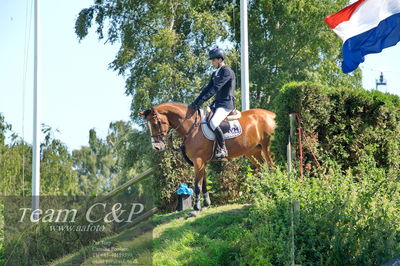 Showjumping
Derby CSI3 Table A (238.2.2) 1.50m
Nøgleord: jordy van massenhove;nelke van het zonnehof