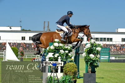 Showjumping
Derby CSI3 Table A (238.2.2) 1.50m
Nøgleord: jordy van massenhove;nelke van het zonnehof