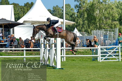 Showjumping
Derby CSI3 Table A (238.2.2) 1.50m
Nøgleord: stephanie holmen;cash du talus