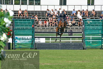 Showjumping
Derby CSI3 Table A (238.2.2) 1.50m
Nøgleord: guy jonqueres d'oriola;adiamood de l'abbaye